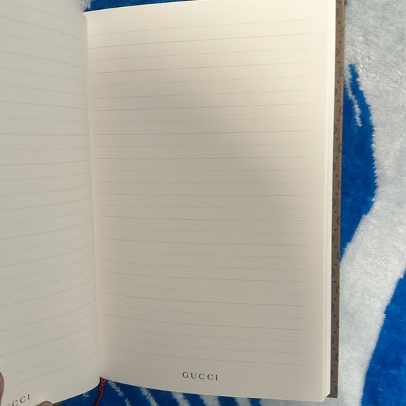 Gucci book with book mark and lined pages with Gucci at the bottom of each page - Picture 3 of 5